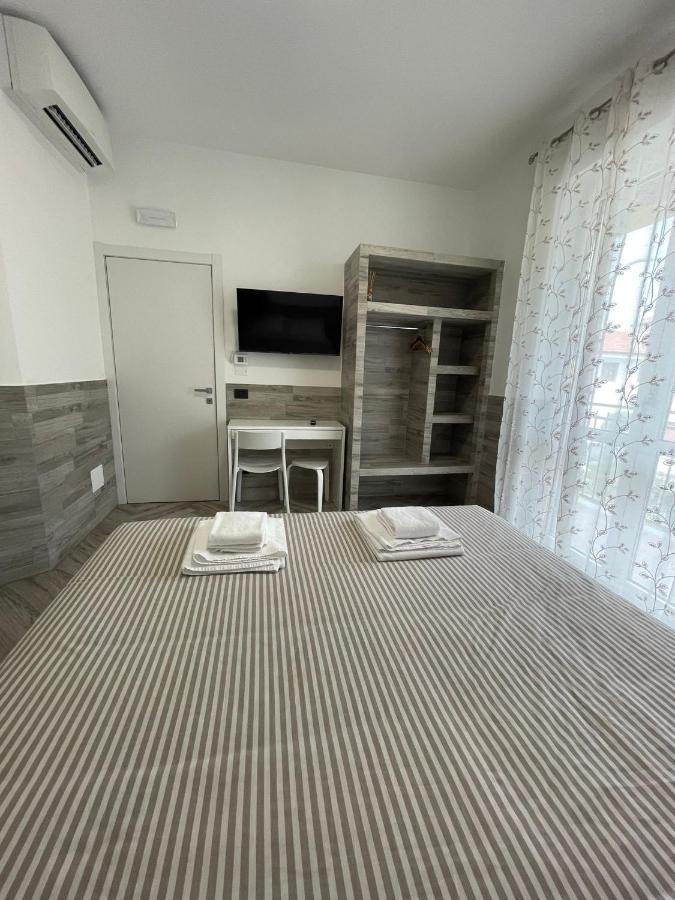 Holiday Rooms Ро Экстерьер фото